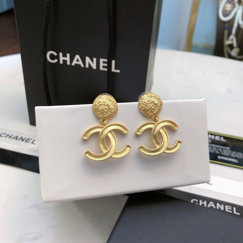 Ch**el earrings